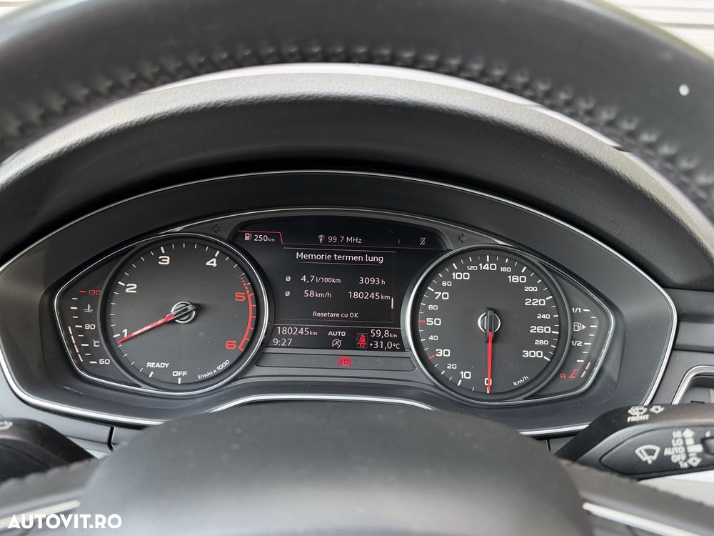 Audi A4 Avant 30 TDI advanced - 26