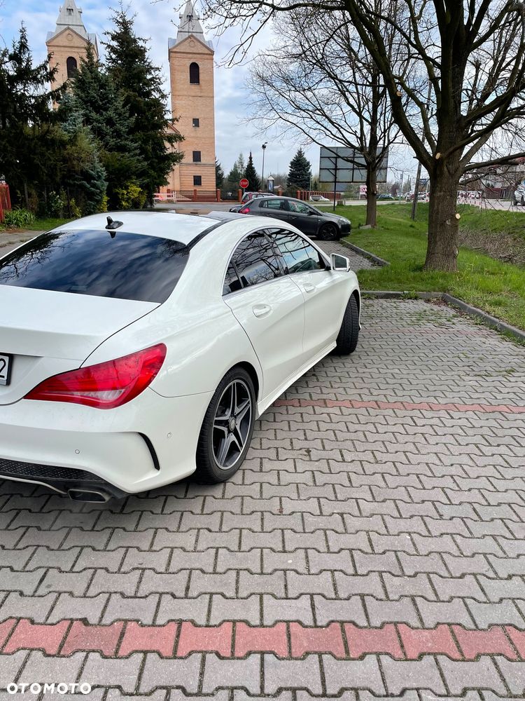 Mercedes-Benz CLA 200 7G-DCT AMG Line - 4