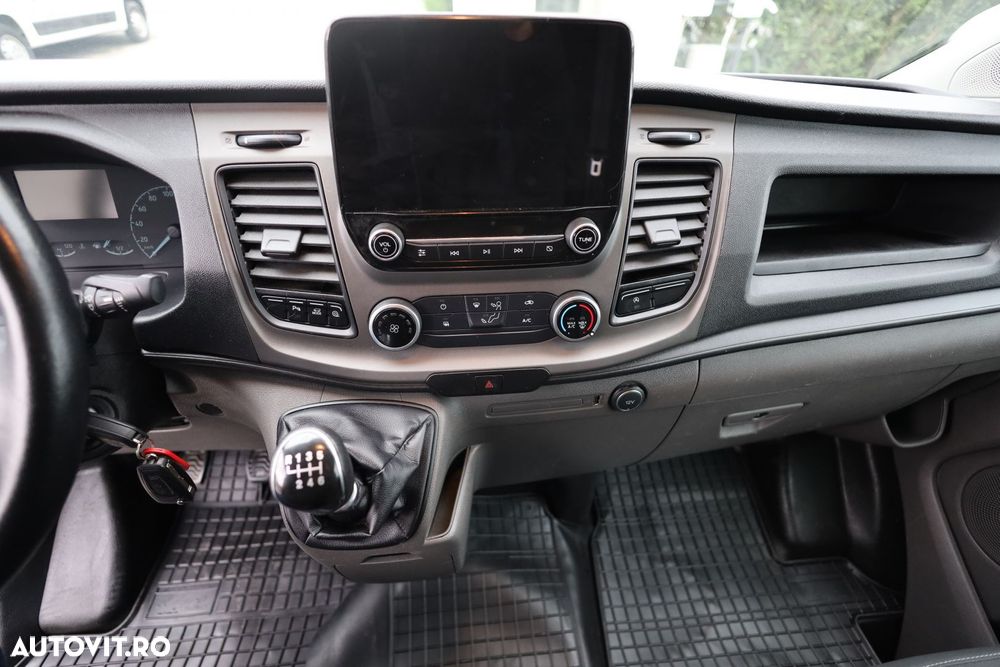 Ford Transit Custom L1H2 - 16