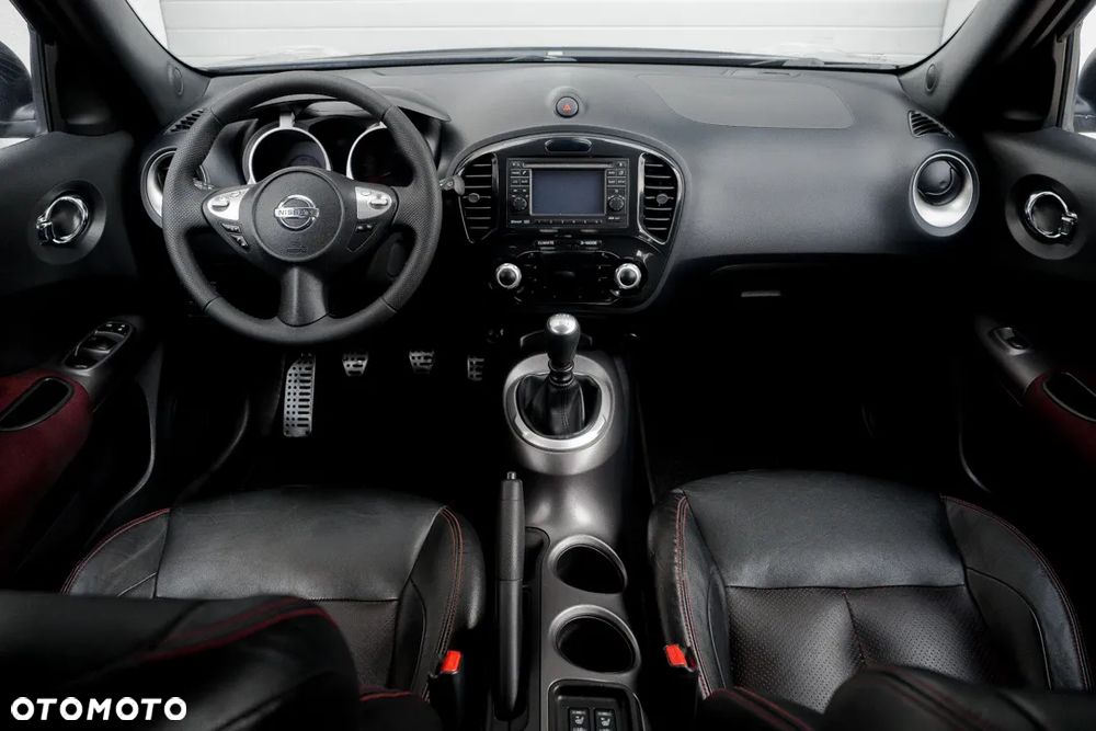 Nissan Juke 1.6 T Tekna - 34
