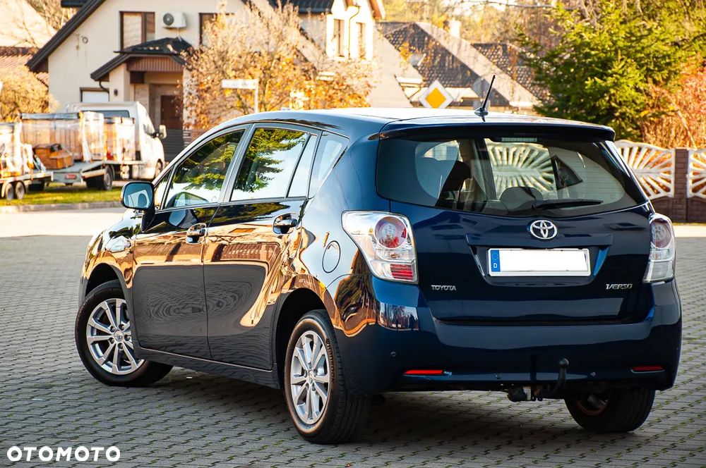 Toyota Verso 1.8 5-Sitzer Executive - 15