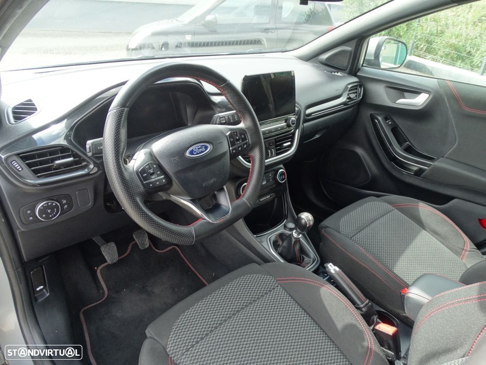 Ford Puma 1.0 EcoBoost MHEV ST-Line X - 24