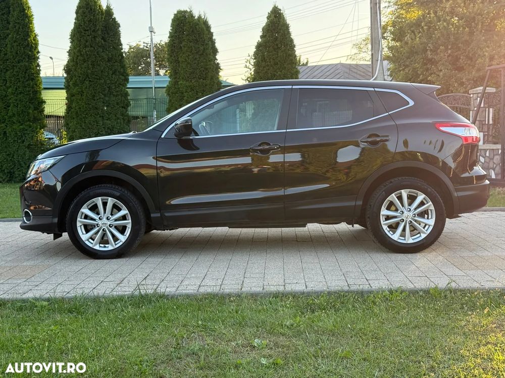 Nissan Qashqai 1.6 DCI Start/Stop N-Connecta - 17