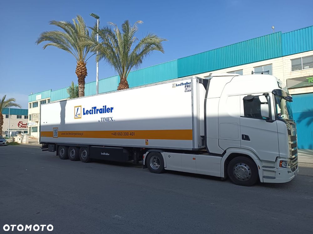 LeciTrailer Wynajem Chłodnia Agregat Carrier HE17 - 3