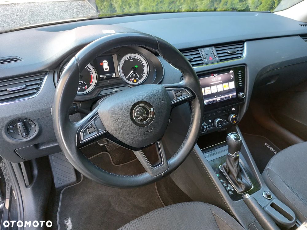 Skoda Octavia 2.0 TDI DSG Style - 10