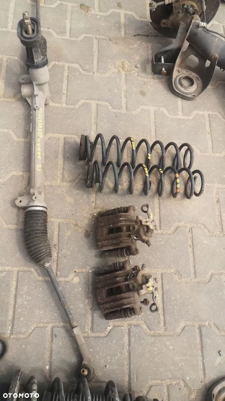 FABIA III 3 CZĘŚCI KAROSERIA MECHANIKA - 31