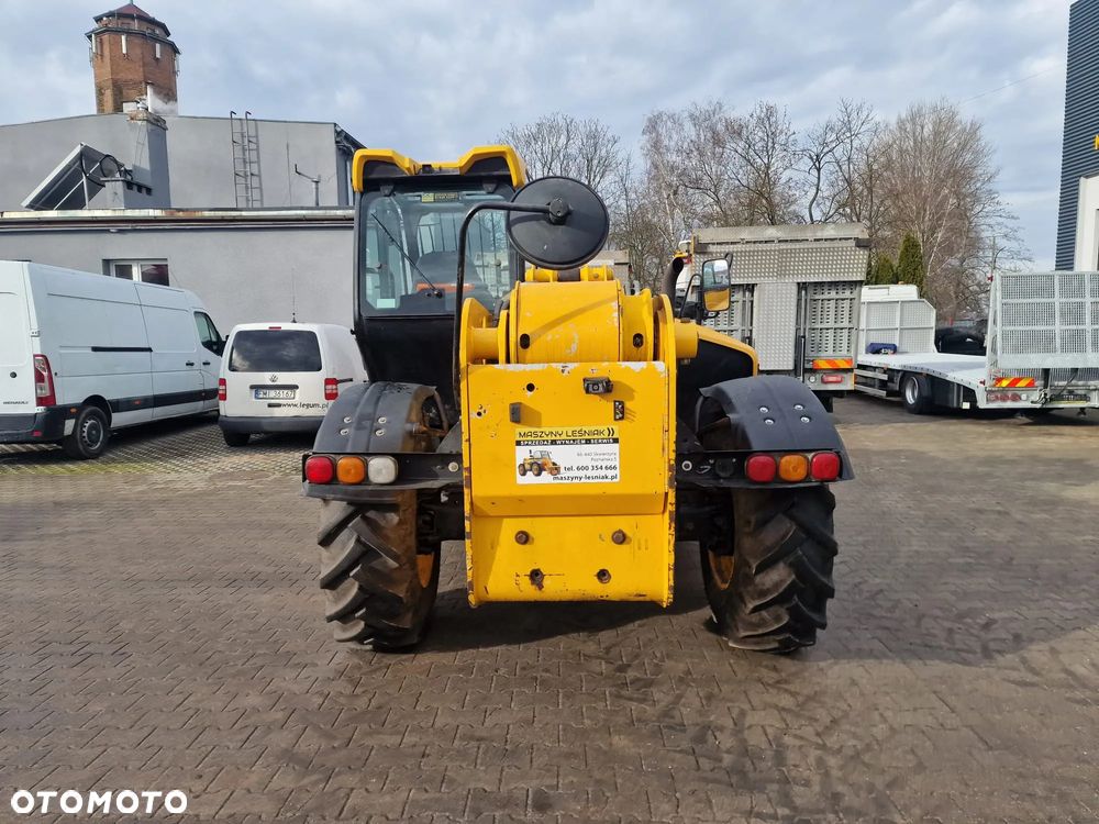 JCB 535-125 ładowarka teleskopowa - 4