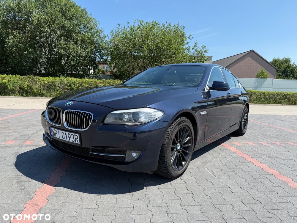 BMW Seria 5 520d - 12