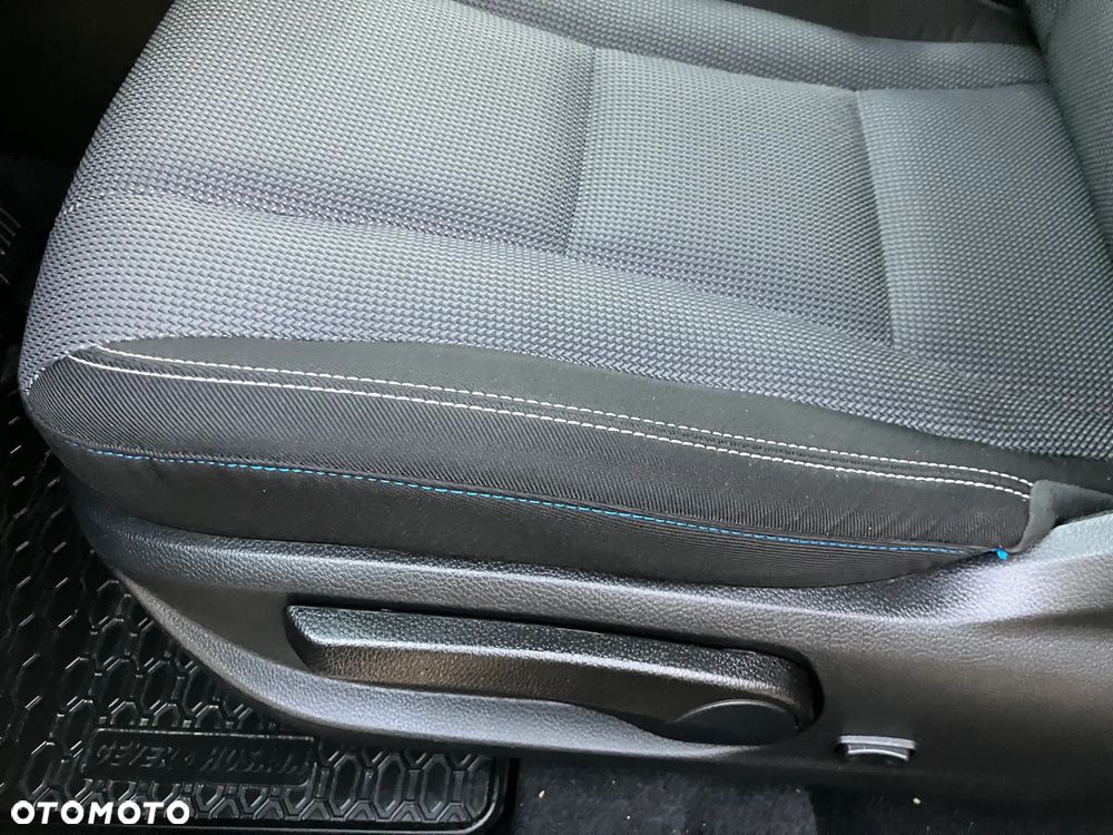 Hyundai i30 1.6 GDI BlueDrive Premium DCT - 21