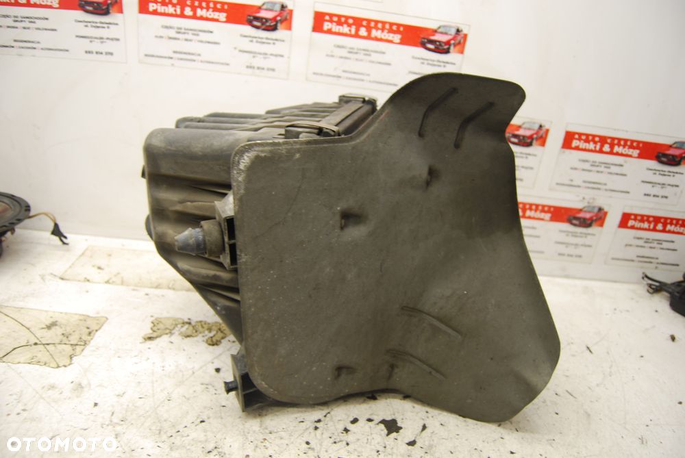 OBUDOWA FILTRA POWIETRZA 3B0133837D VW PASSAT B5 LIFT 1.6 AUDI 058133837E - 3
