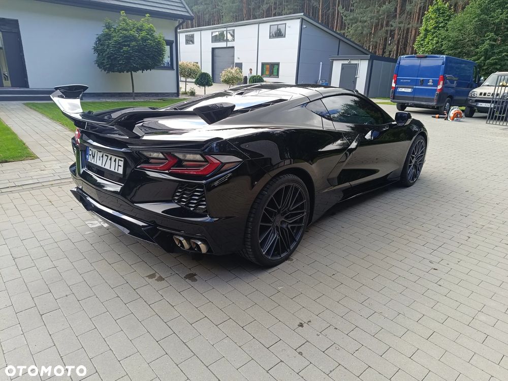 Chevrolet Corvette - 2
