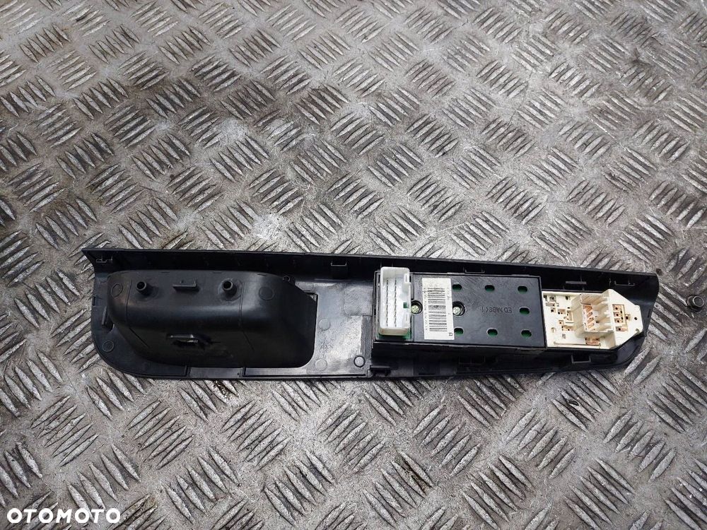 PANEL STEROWANIA SZYB KIA CEED I 82351-1H110 - 3
