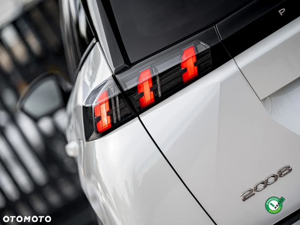 Peugeot 2008 PureTech 130 Stop&Start Allure - 11