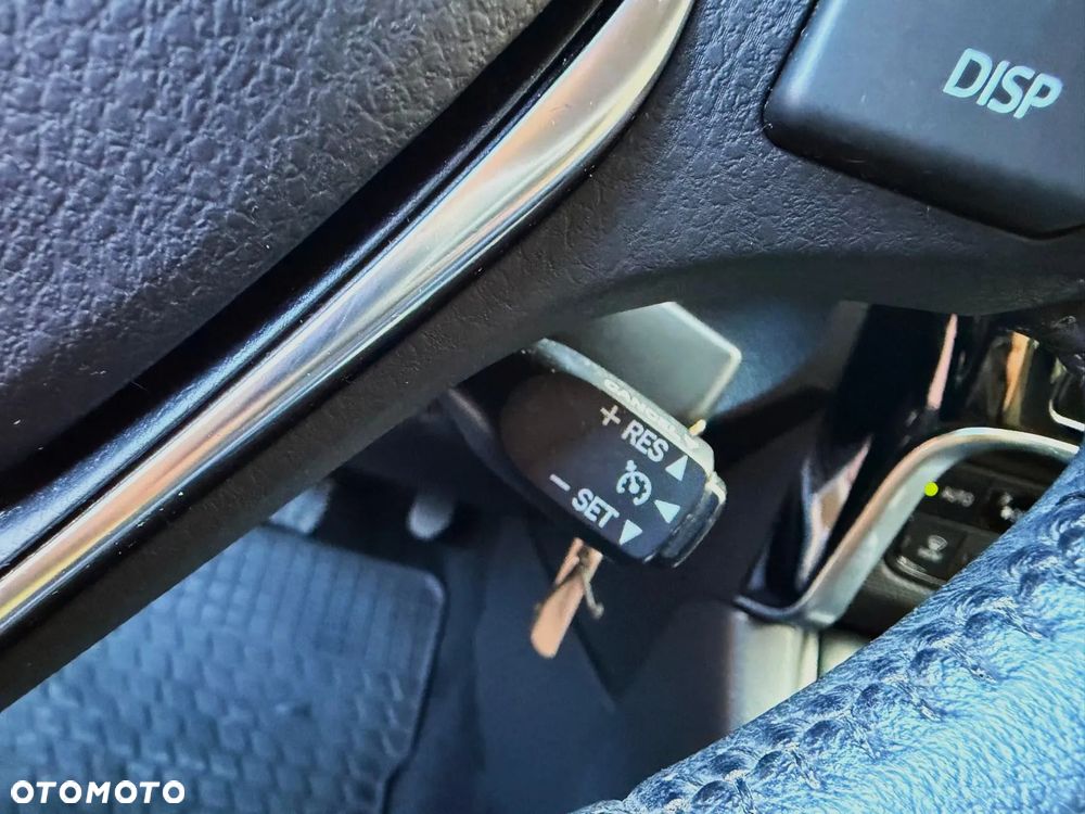 Toyota Auris 1.33 VVT-i Comfort - 29