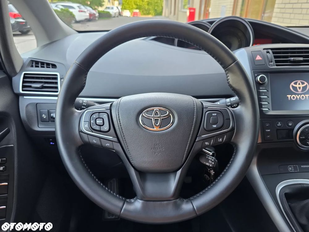 Toyota Verso - 28
