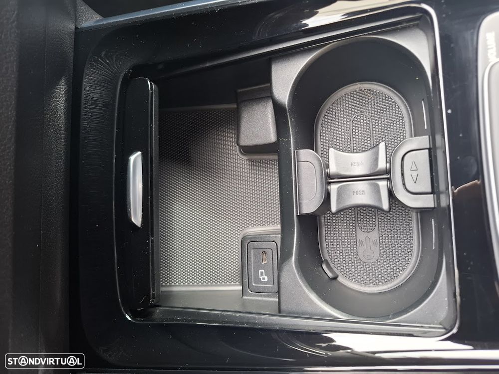 Mercedes-Benz GLA 250 e 8G-DCT Edition Plug-in-Hybrid - 28