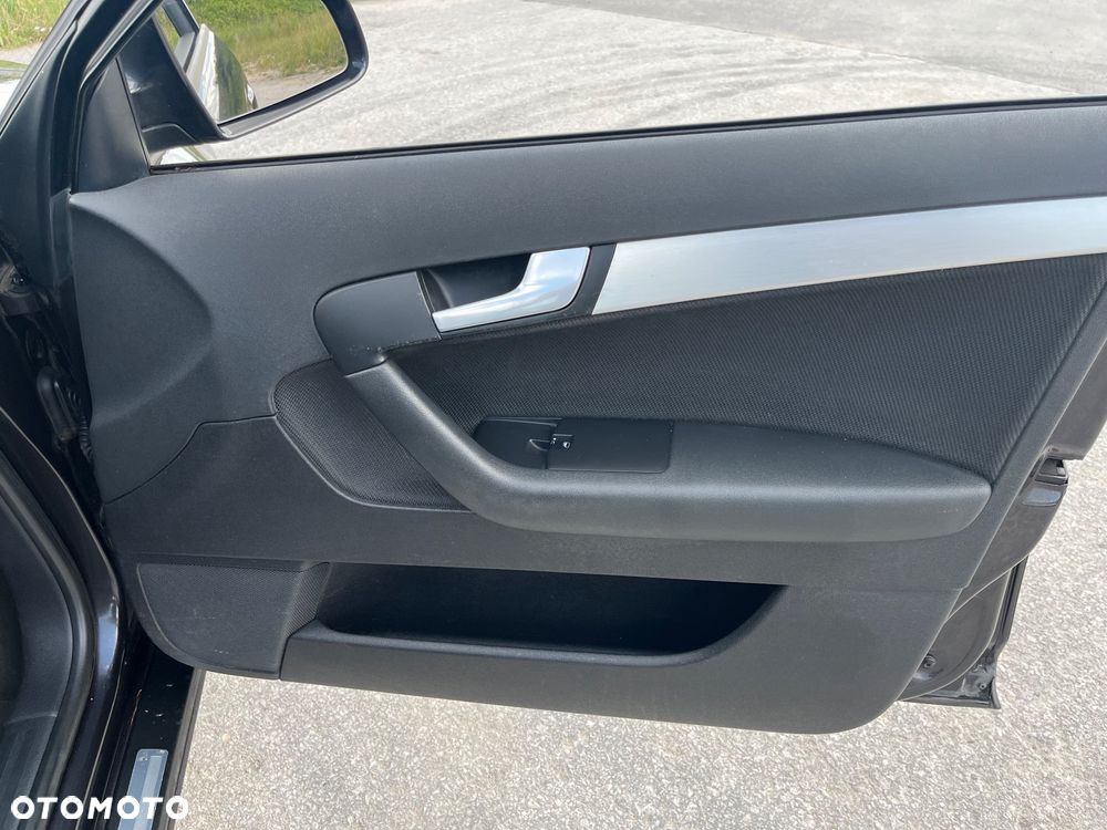 Audi A3 Sportback 2.0 TDI DPF Ambiente - 17