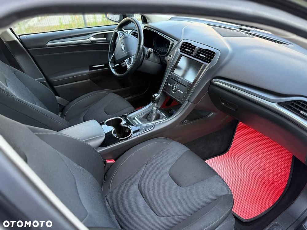 Ford Mondeo - 11