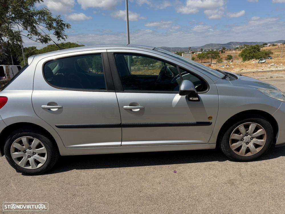 Peugeot 207 1.4 16V Open - 3