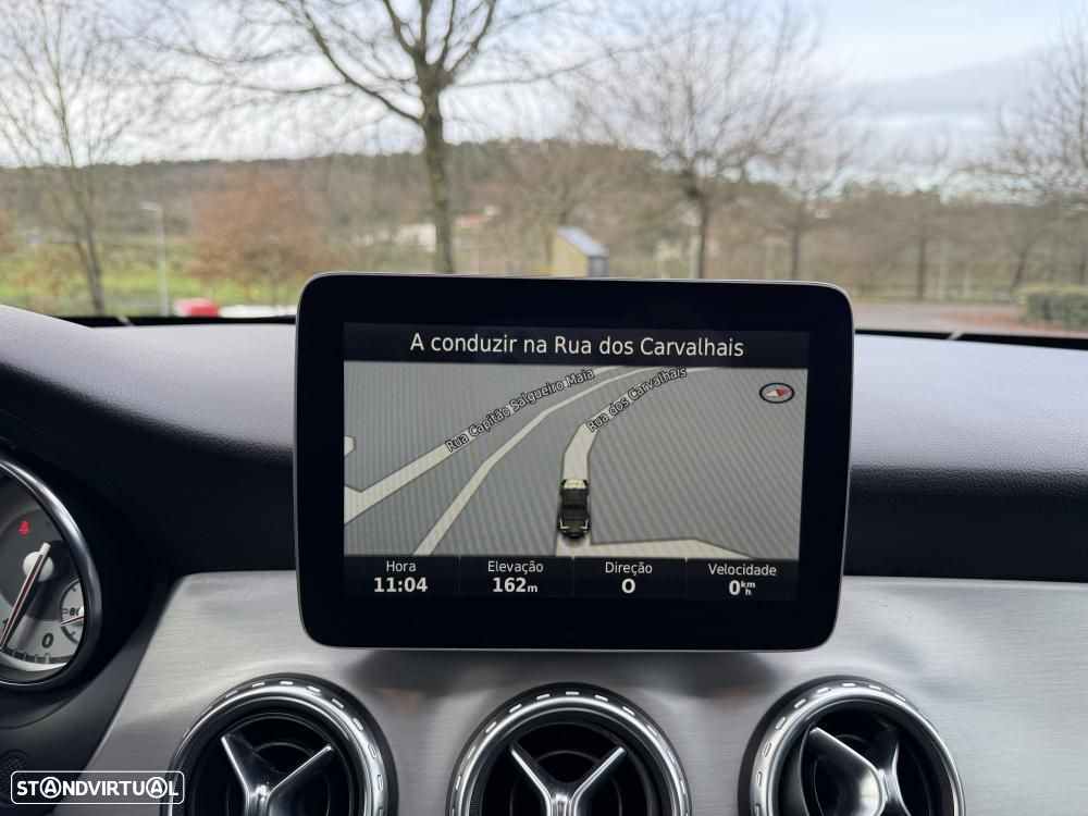 Mercedes-Benz GLA 200 AMG Line Aut. - 25