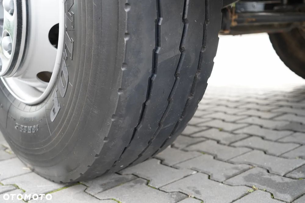 Renault K 480 / 8x4 / WYWROTKA DWUSTRONNA / HYDROBURTA / KLAPODRZWI  / SPROWADZONY / PO KONTRAKCIE SERWISOWYM - 20