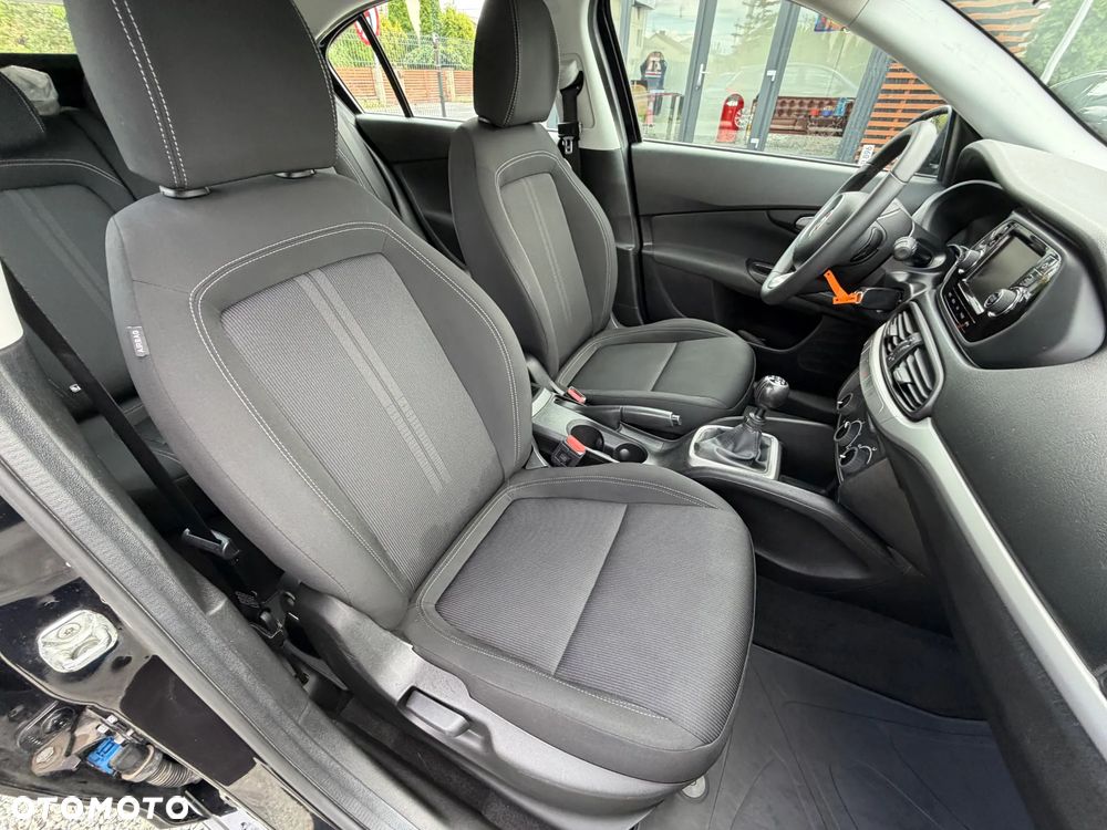 Fiat Tipo 1.4 T-Jet Easy - 36
