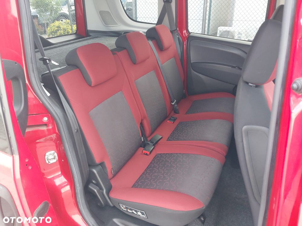 Fiat Doblo 1.4 16V Dynamic - 17