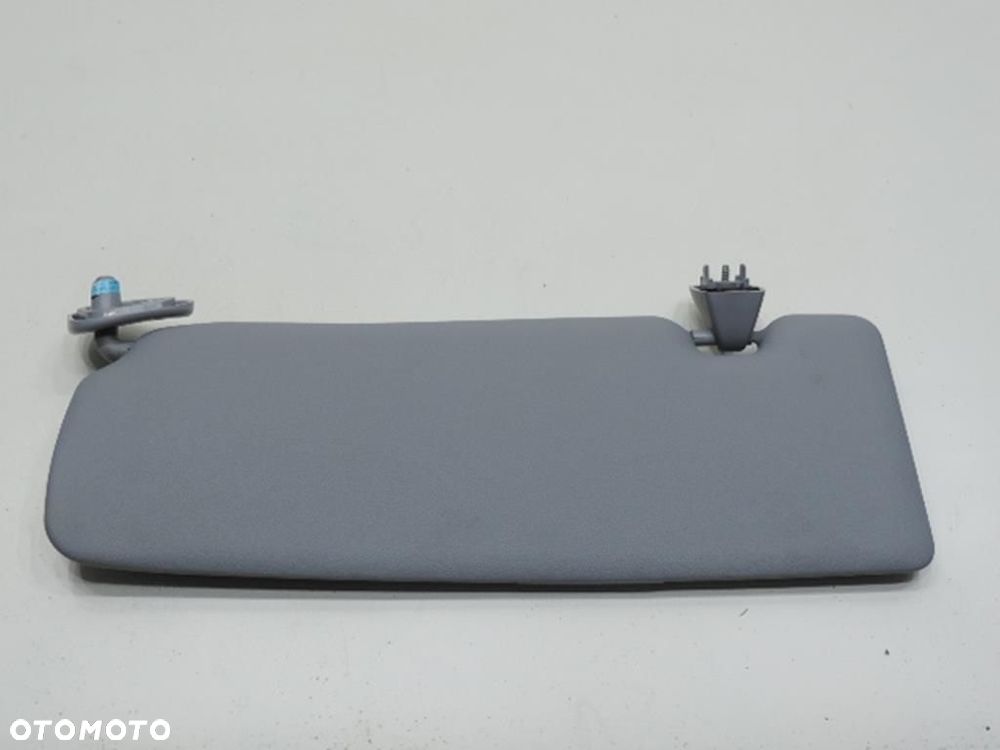 SŁONECZNIK OSŁONA PRAWA BMW E81 - 4