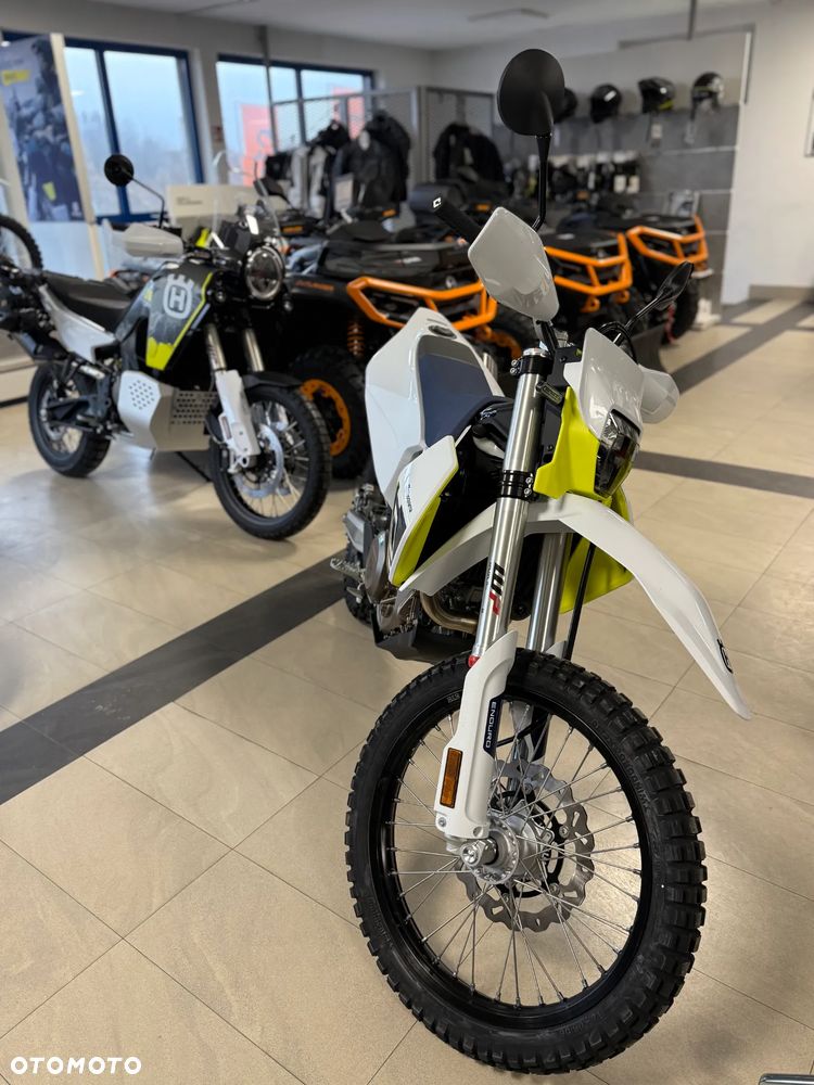 Husqvarna 701 - 3