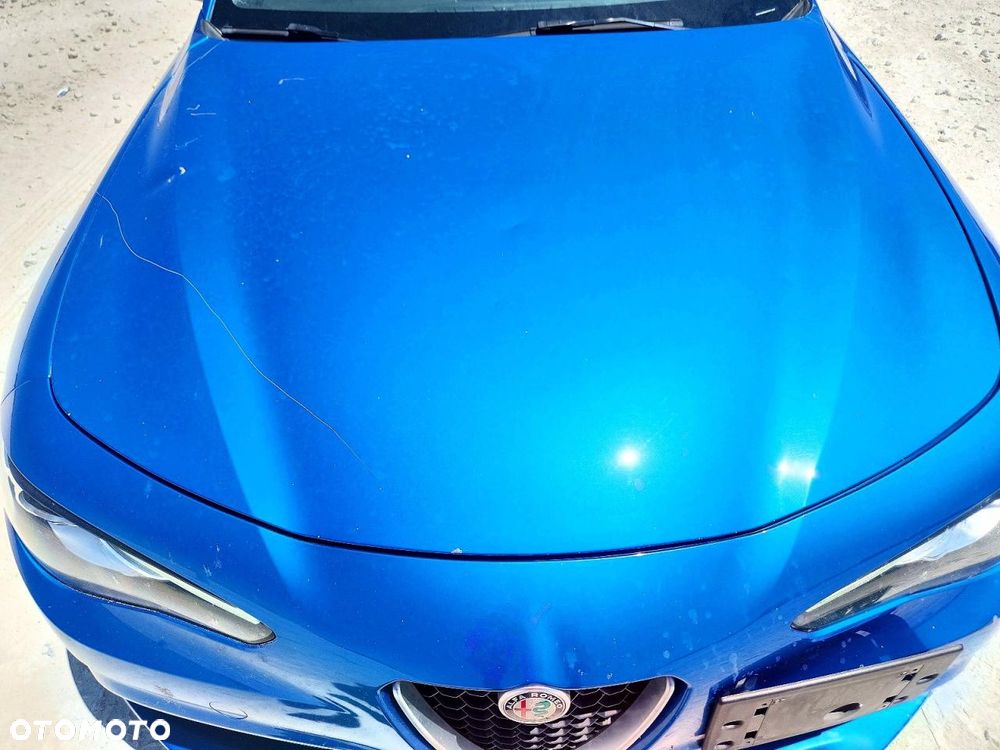 Alfa Romeo Giulia 2.0 Turbo 16V AT8-Q4 Ti - 11