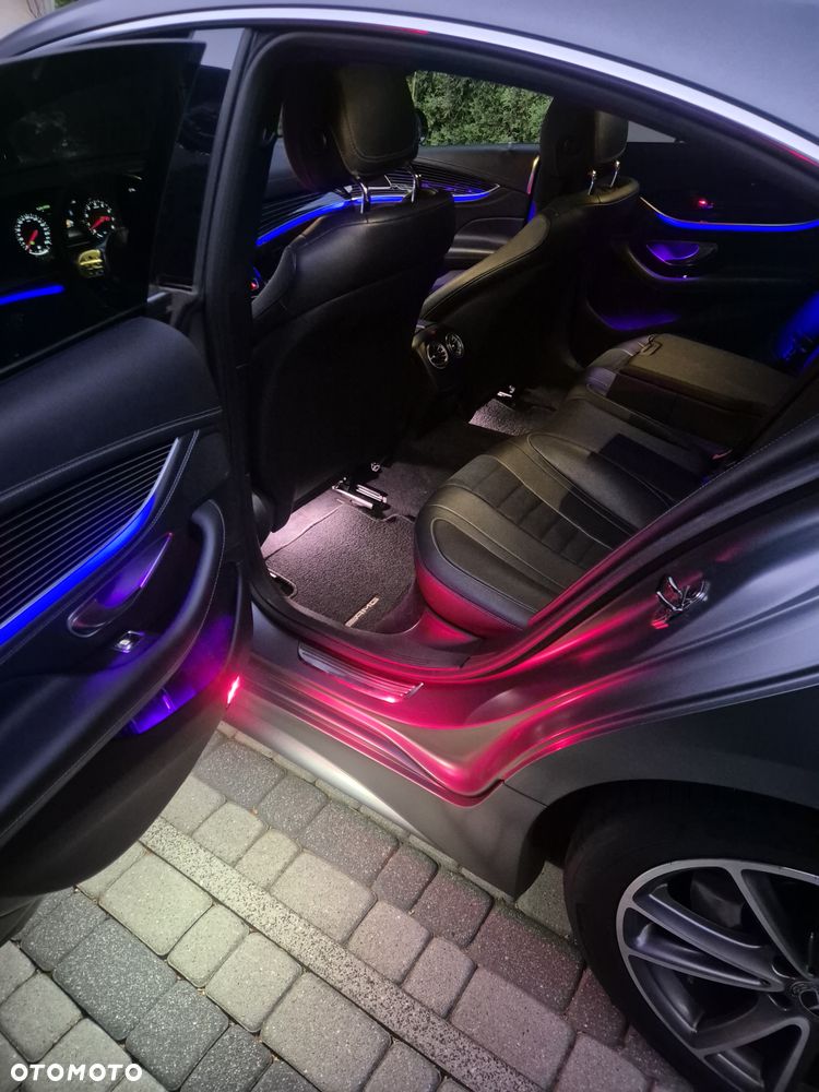 Mercedes-Benz CLS - 14