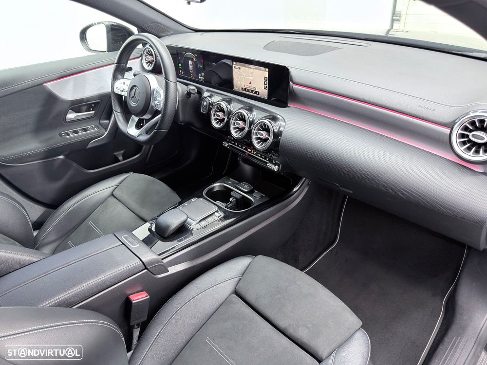 Mercedes-Benz A 250 Limousine e 8G-DCT AMG Line Advanced - 17