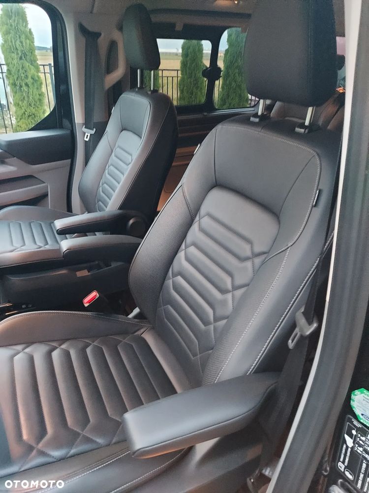 Ford Tourneo Custom 320 L2H1 VA Autm Titanium X - 19