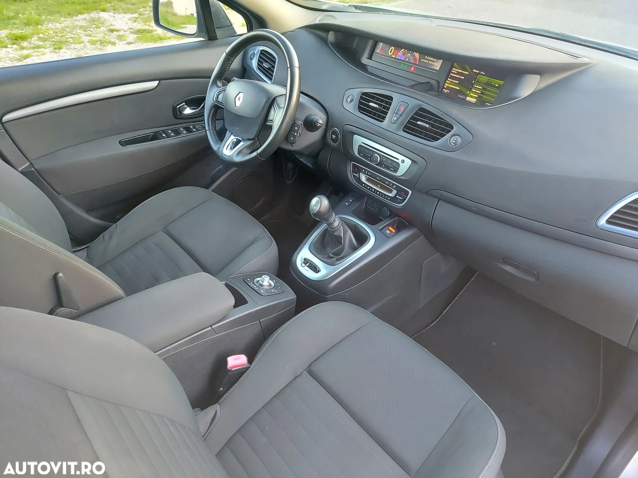Renault Scenic ENERGY dCi 110 LIMITED - 8