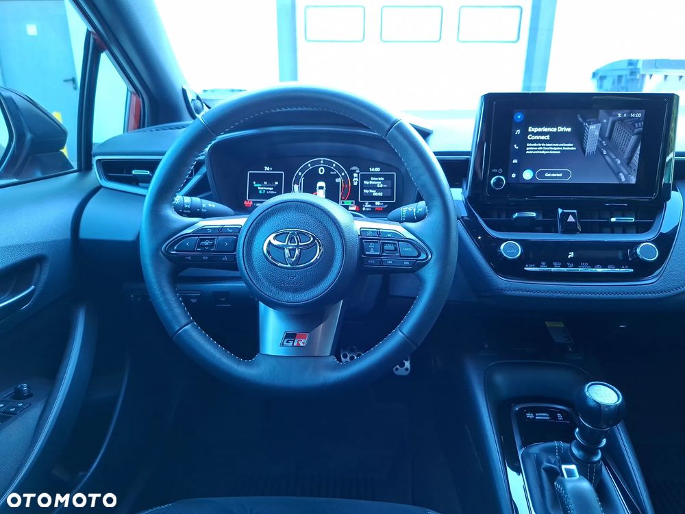 Toyota Corolla - 14
