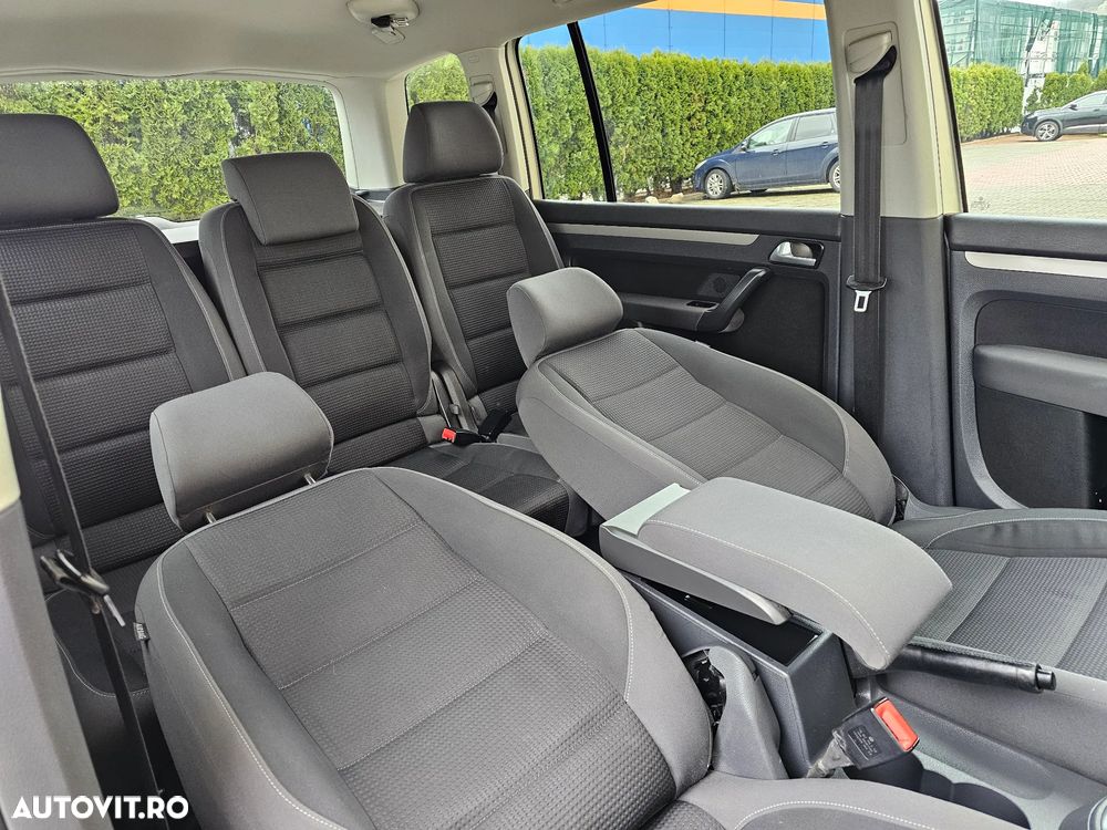 Volkswagen Touran 1.4 TSI DSG Freestyle - 17
