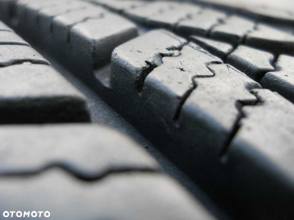 Opony zimowe wzmacniane BUS 215/65R15C GoodYear 8,9mm 2022r cena za 2szt F.Vat + MONTAŻ GRATIS - 8