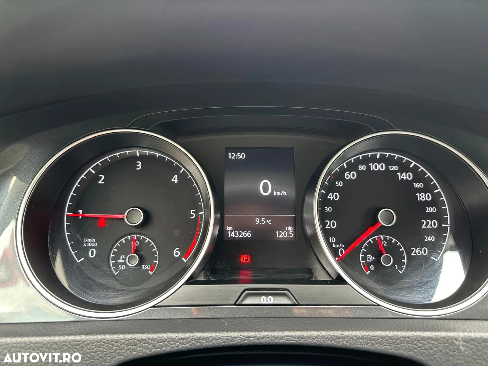 Volkswagen Golf 1.6 TDI Comfortline - 18