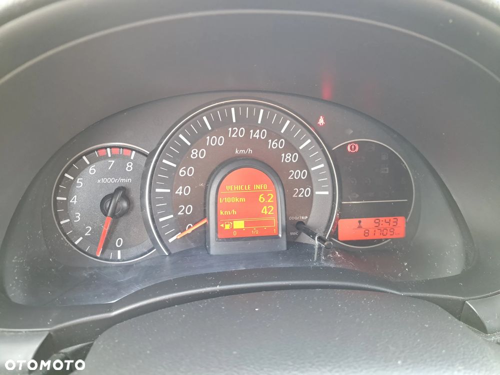 Nissan Micra 1.2 Tekna EU6 - 10