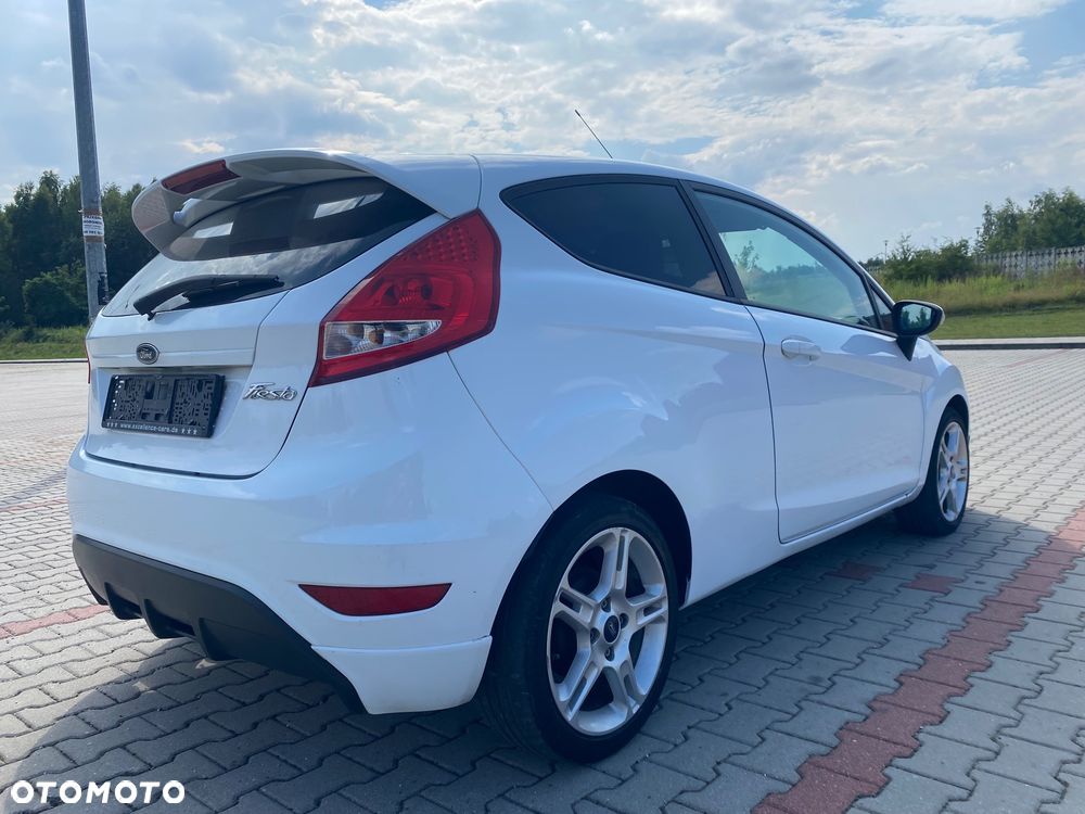 Ford Fiesta 1.4 Sport - 4
