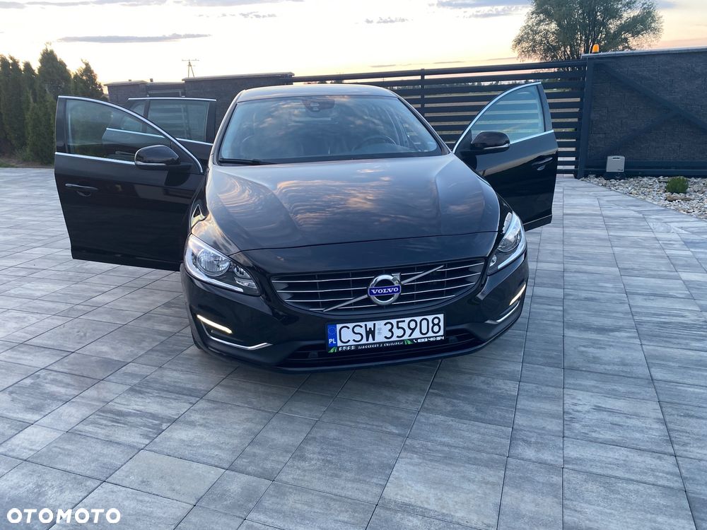 Volvo V60 D3 Drive-E Summum - 27