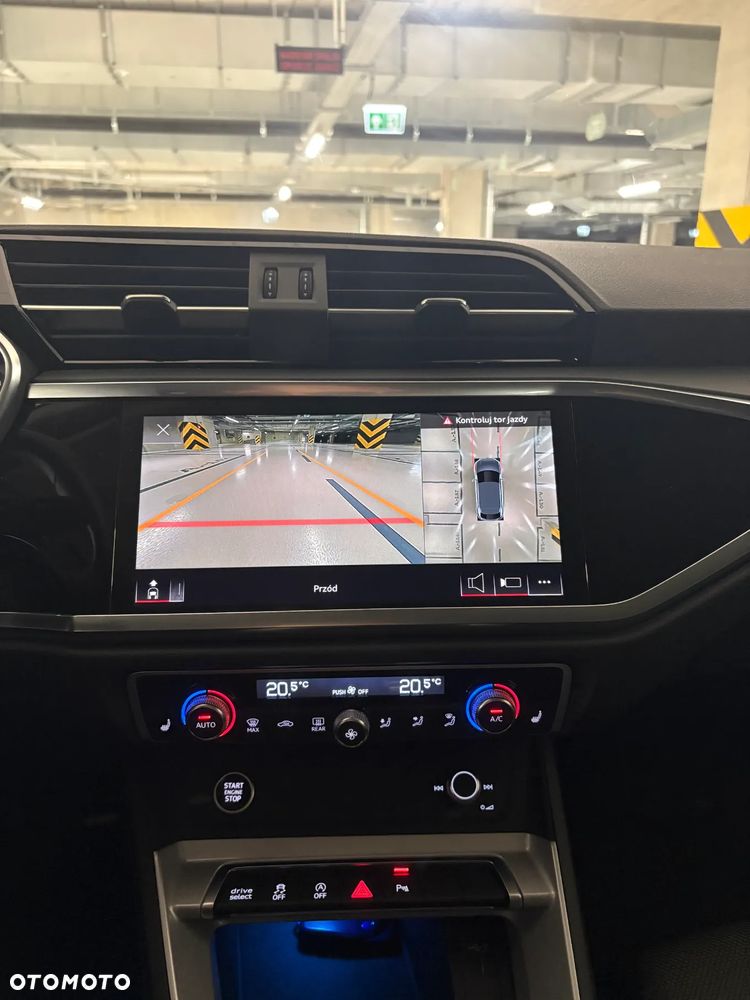 Audi Q3 Sportback - 13