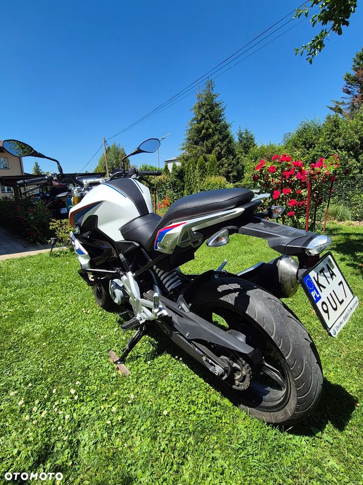 BMW G - 3