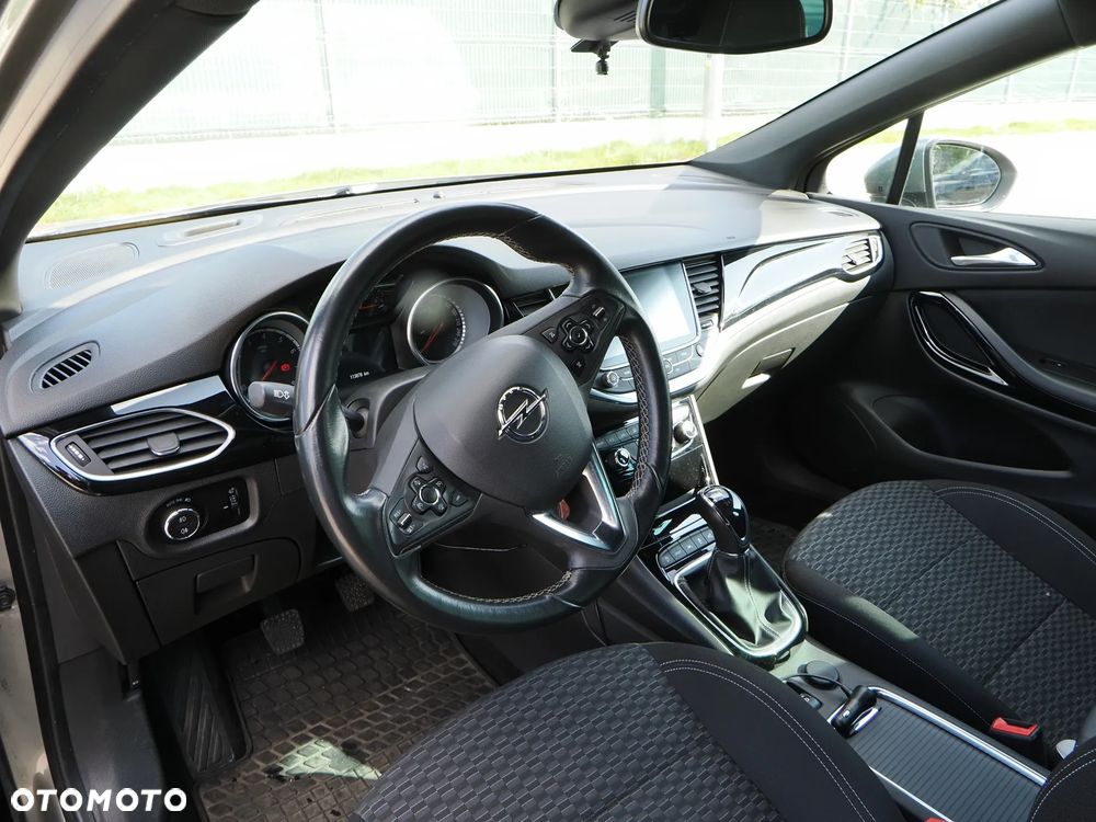 Opel Astra 1.6 T Dynamic S&S - 7
