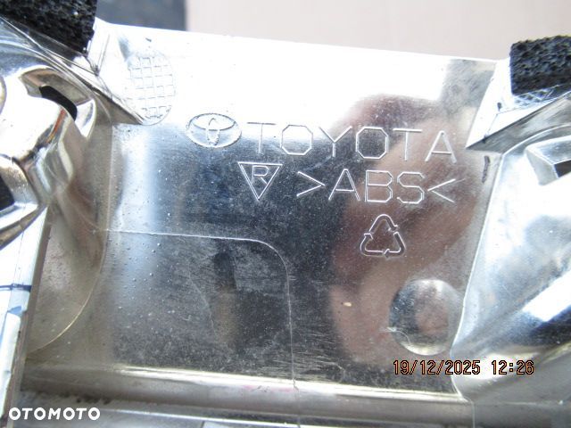 76801-02k30/40 blenda klapy corolla e 21 sedan - 3