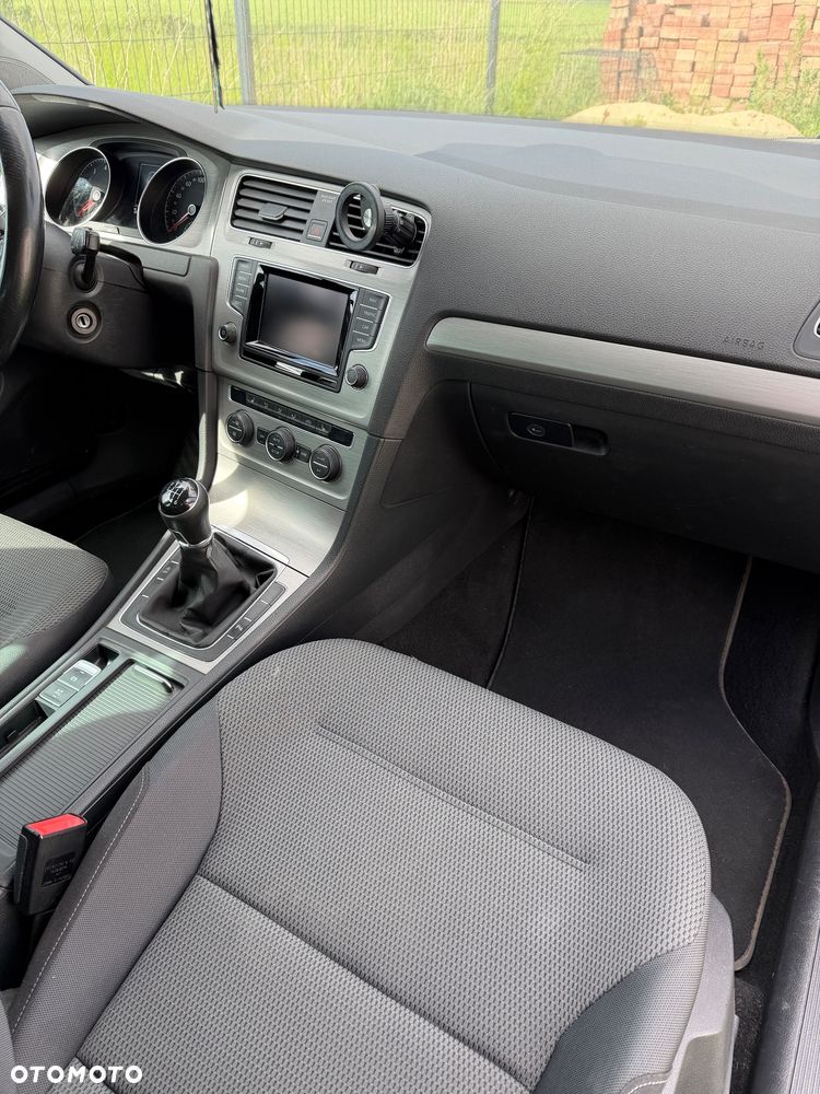 Volkswagen Golf 1.4 TSI BMT Comfortline - 18