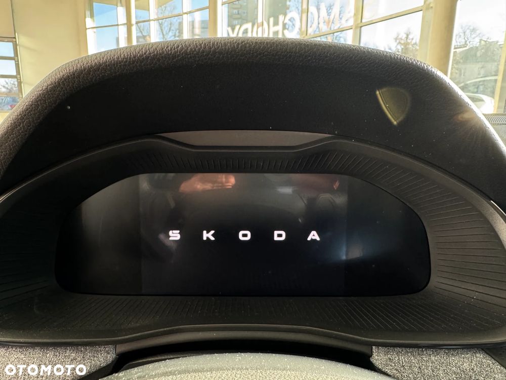 Skoda Scala 1.0 TSI Selection DSG - 11