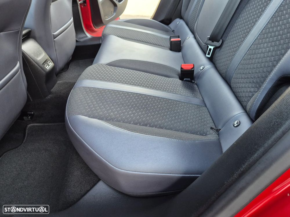 Peugeot 2008 1.2 PureTech Allure Pack - 50