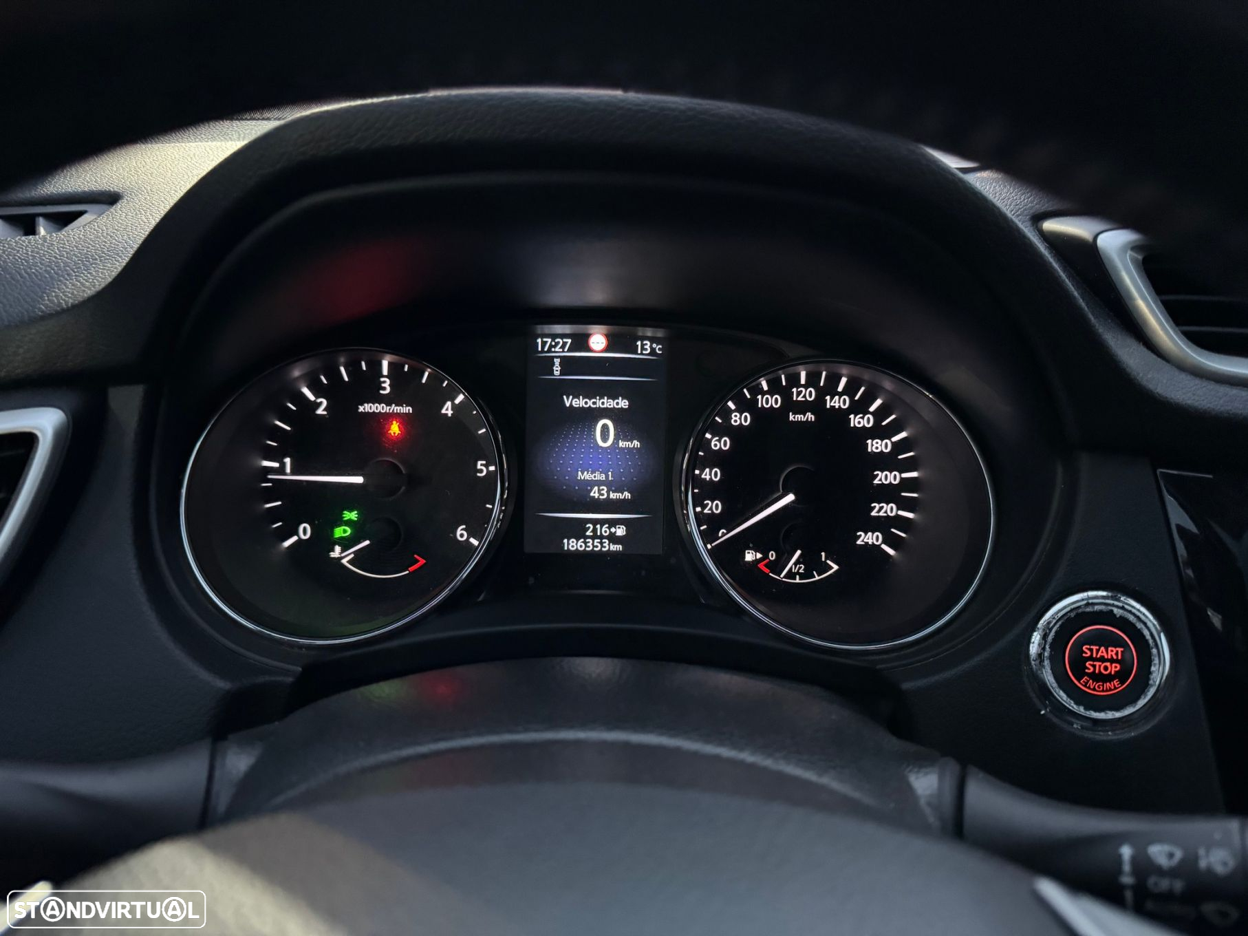 Nissan Qashqai 1.5 dCi N-Connecta 18 - 13