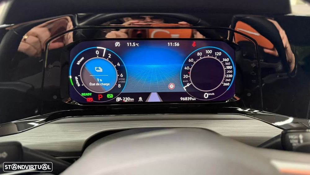 VW Golf 1.4 TSI e-Hybrid DSG - 24